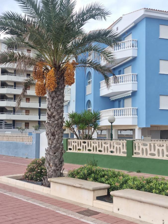 The Beach Across The Street Peñíscola Exterior foto